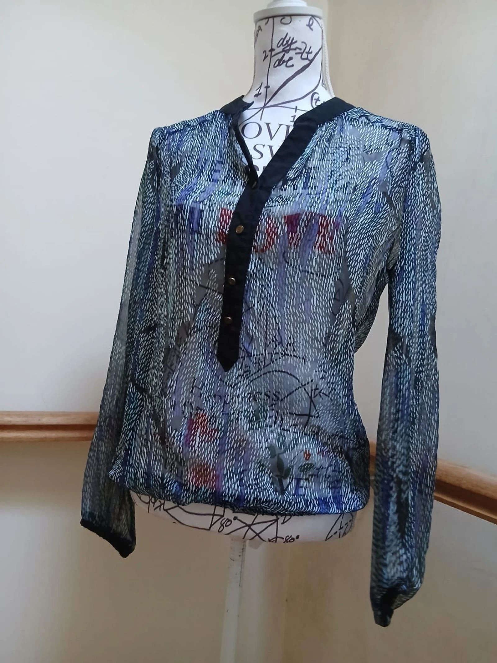 Blusa transparente elegante